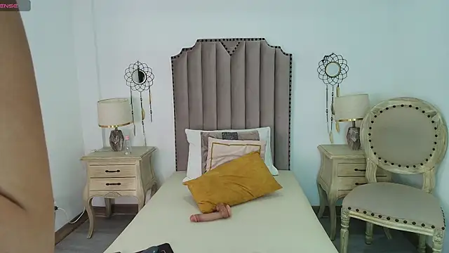 violeta_gomez_5 live cam on StripChat