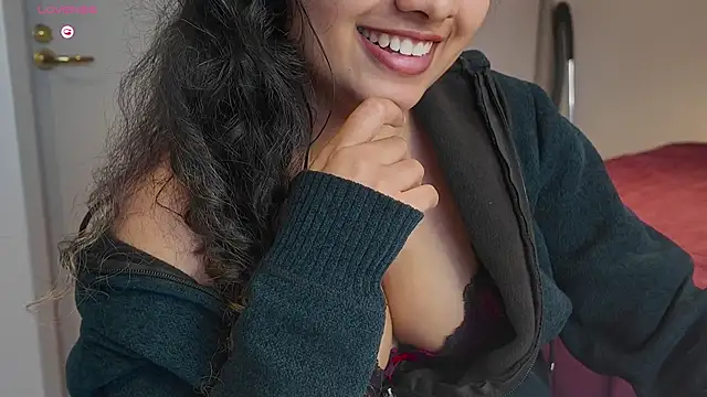 _neesha_414_ webcam