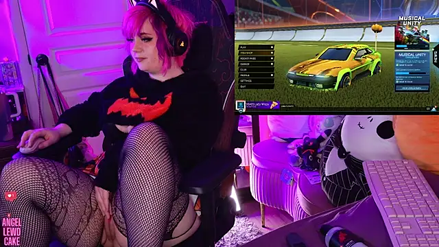 Angel-Lewd-Cake webcam