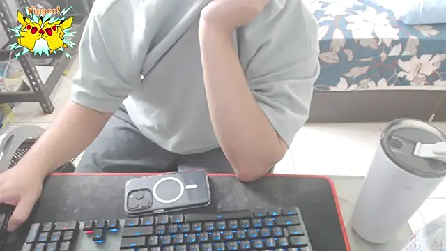 qazwsx_cam4 (M young) - 滿了開票不露臉脫褲擼射