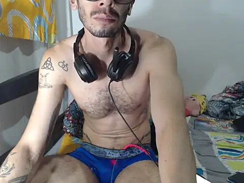 alisterxxx