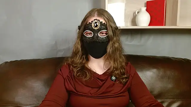 your_queen_nora webcam