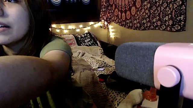 London_Ray live cam on StripChat
