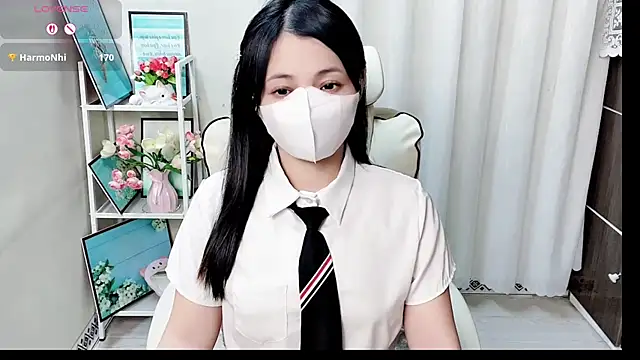 Clover_Nhi webcam