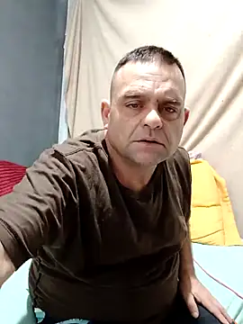 CasalCoupeBrasil live cam on Stripchat