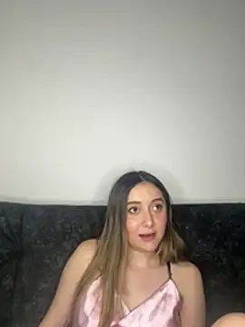 Sarisloves live cam