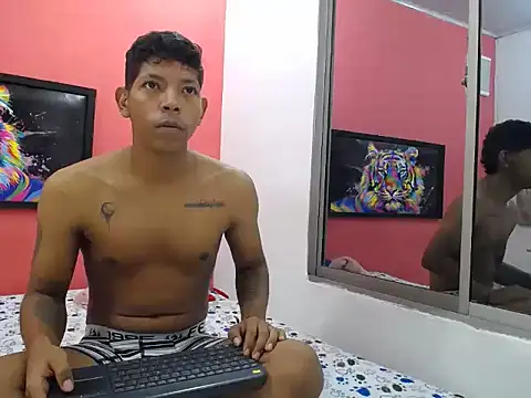 latinosninfomanos webcam