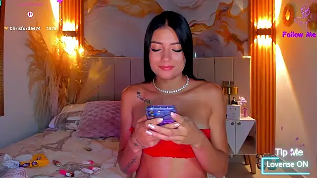adda_mancini live cam on StripChat