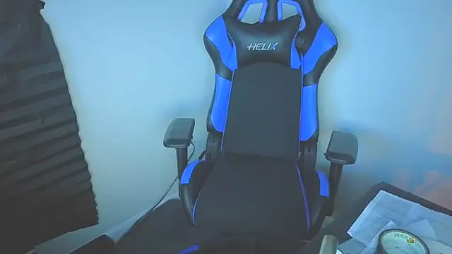JimmyJerksYa webcam