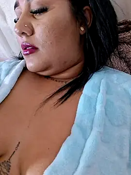 Valentina_Tilly webcam