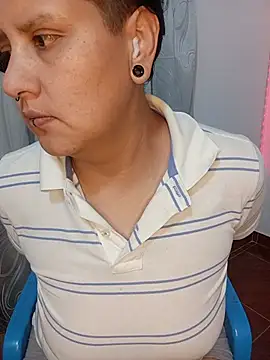 BunnyMai webcam
