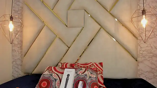 nalalye_cruzz_ webcam