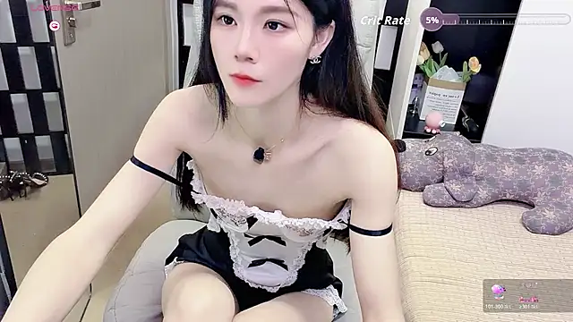 Yueyue-MM live cam on StripChat
