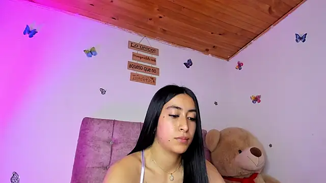 Lia_Roses3x webcam