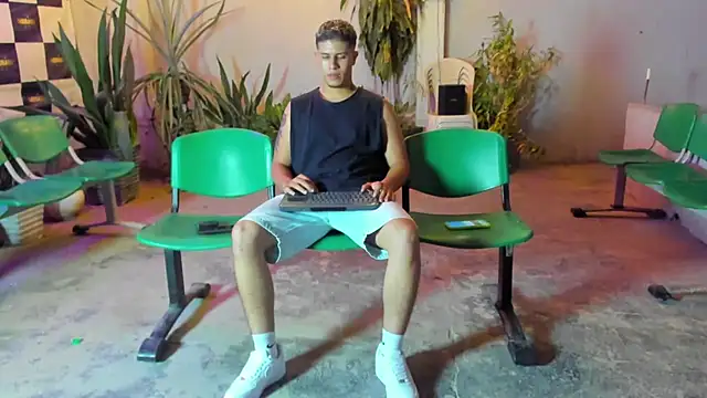dominic_connor webcam
