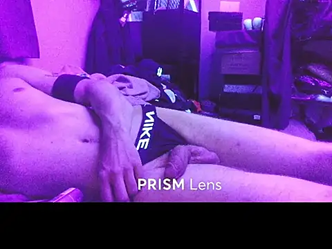 Cloudd_Kingg_Iceyyy webcam