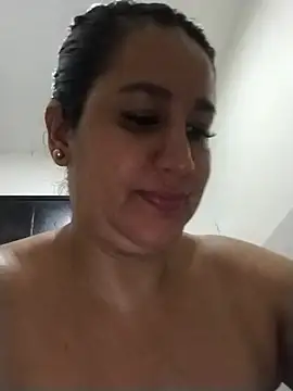 keilymadam live cam on StripChat