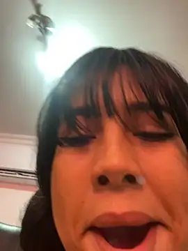 Alexia_Lerner webcam
