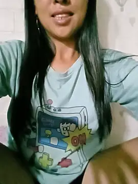 Helen-nn live cam on StripChat