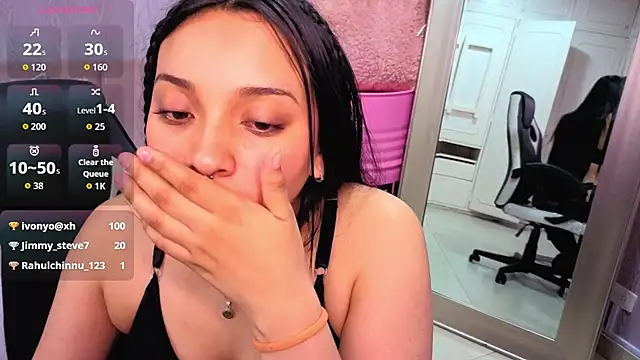 lia_harper_t webcam