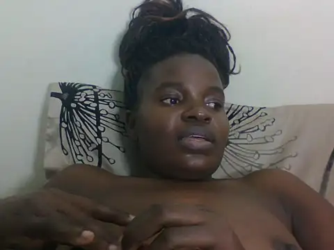 PrettyEve webcam