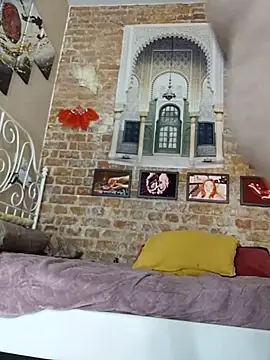 ass_gives webcam