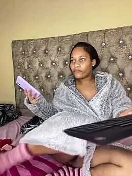 NastyAsHellll live cam on StripChat