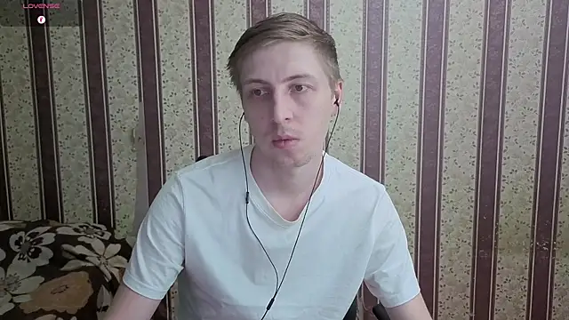 Darien_Brown live cam on StripChat
