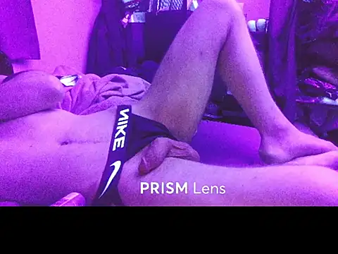 Cloudd_Kingg_Iceyyy webcam