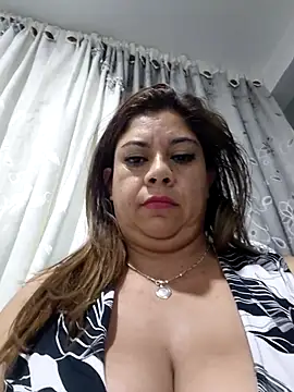 Laura-Hernandez