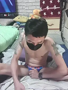 Christopher1024 webcam