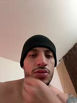 LiamReigns_ live cam