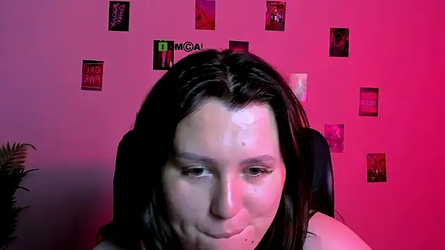luna_noct webcam