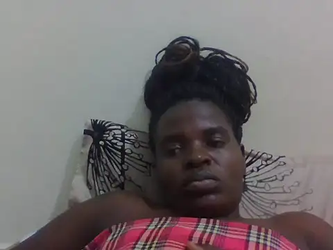 PrettyEve webcam