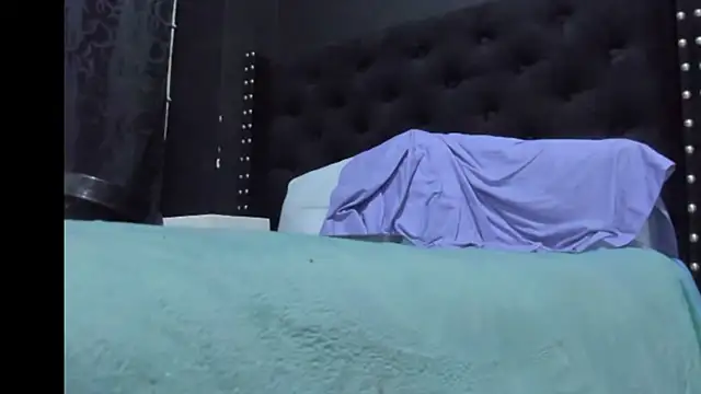 amareto_queen live webcam