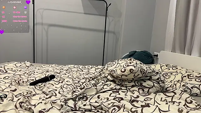 selena_favn