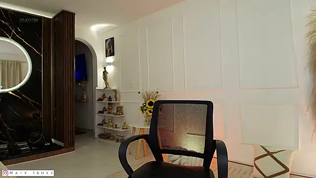 NatyHernandez1 webcam