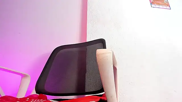 CandyLatinHott webcam