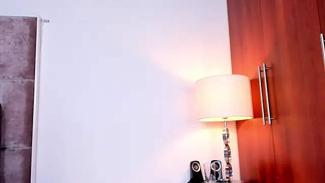 Nia_Bunny webcam