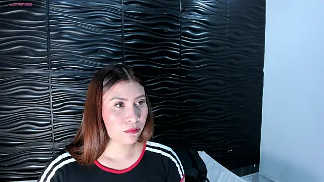Melody_Megann webcam