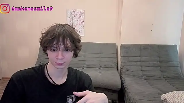 AnthonyCuutie live cam on StripChat