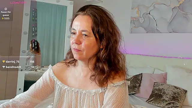 Kira_Adler webcam