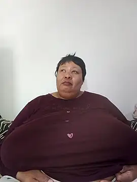 nancy111 (F milf) - Make mama drip and squit with toy baby