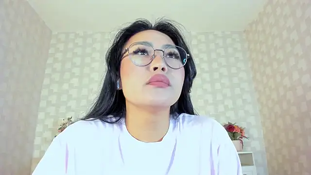 NatsumiHun live cam on StripChat
