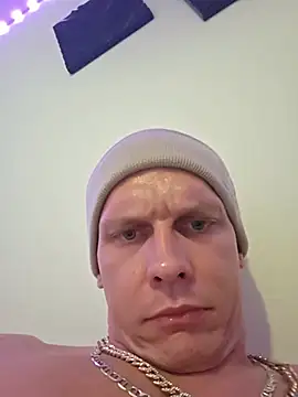 whoadiestreams webcam