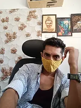 BlackkCrab live cam on StripChat