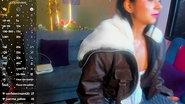 lucyfer_gpp live cam on StripChat