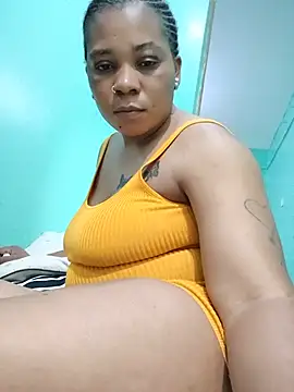 Lightskinbae webcam