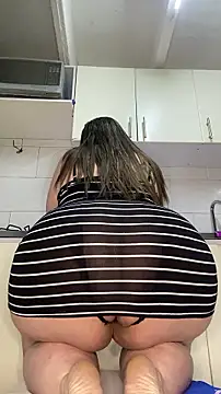 Chloee_Peach webcam