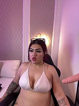 julieta_wildblood webcam